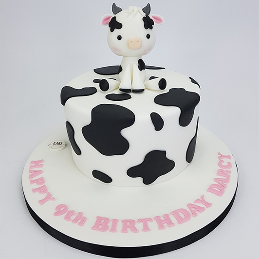 Cow and moon theme cake 7” | Bestie Cakes