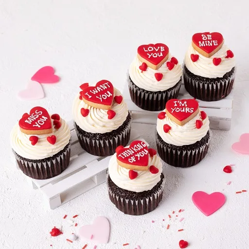 Love Messages Cupcakes