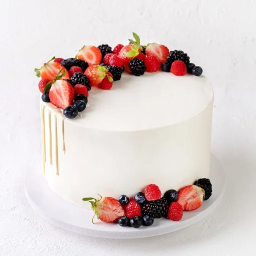 Fresh Berries Cake