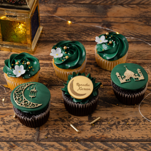 Ramadan Embossed Cupcakes