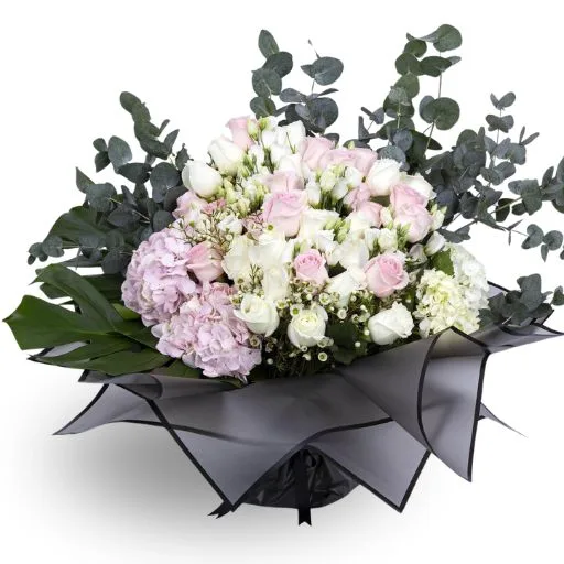 Rosy Wishes Bouquet
