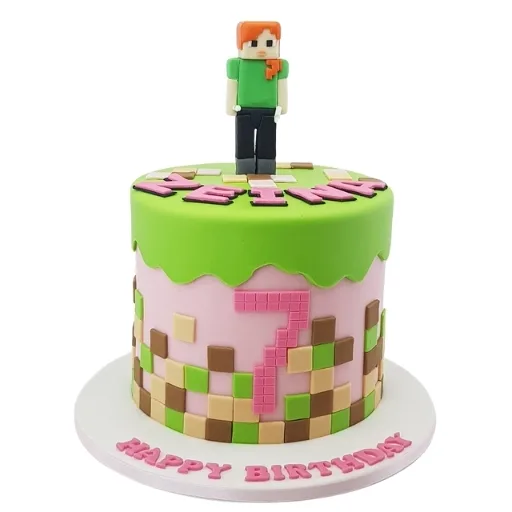 Girly Minecraft Cake - Image 2