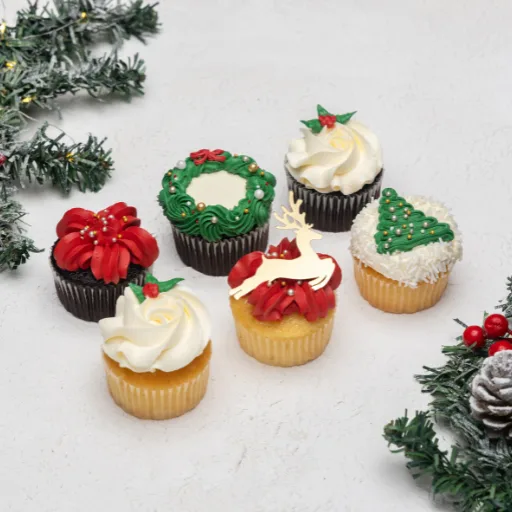 Winter Christmas Vanilla Cupcakes